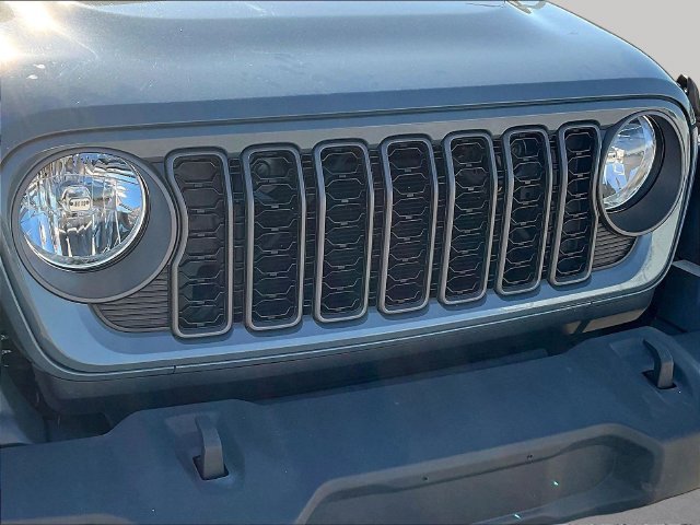 Used 2024 Gray Jeep Sport S image 33