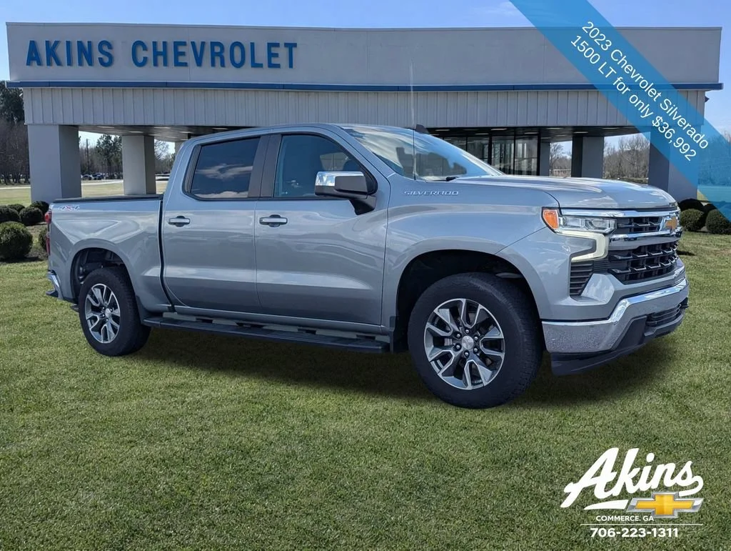 Used 2023 STERLING GRAY METALLIC Chevrolet LT image 2