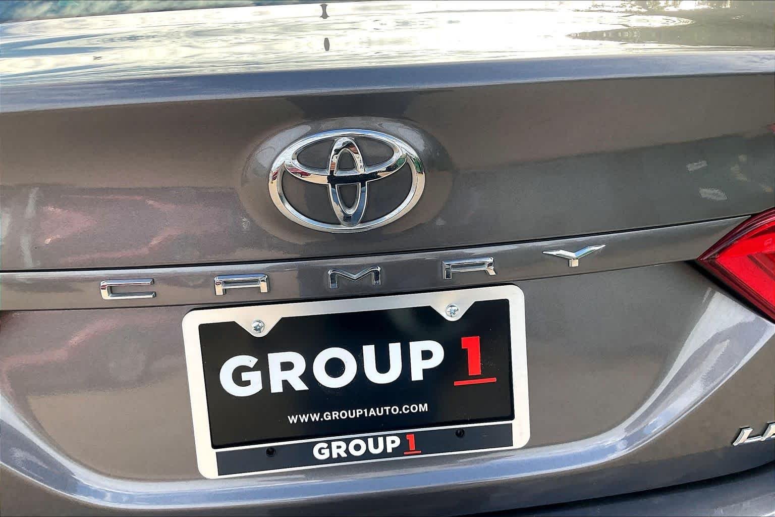 Used 2019 Predawn Gray Mica Toyota LE image 10