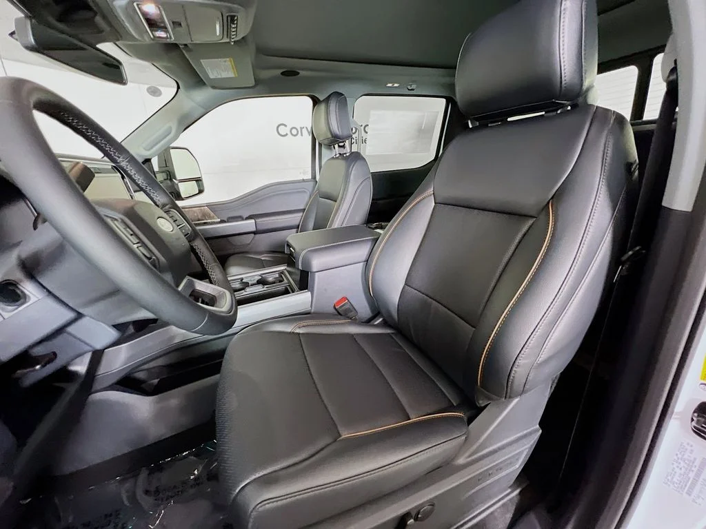 New 2026 Oxford White Ford Lariat image 25