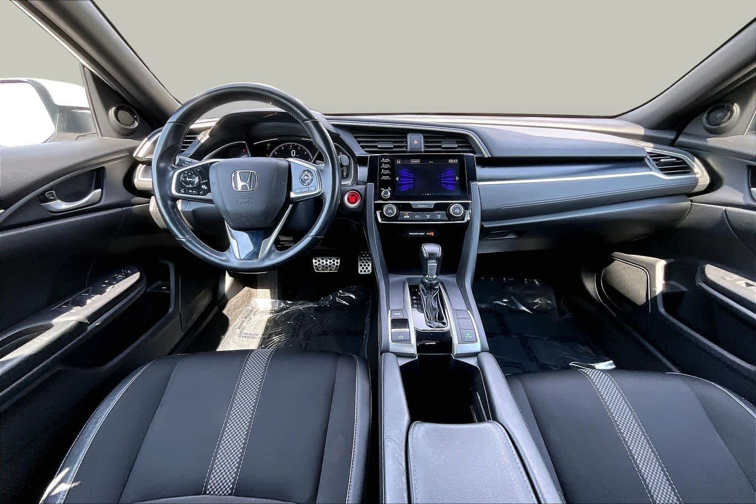 Used 2019 Platinum White Pearl Honda Sport image 15
