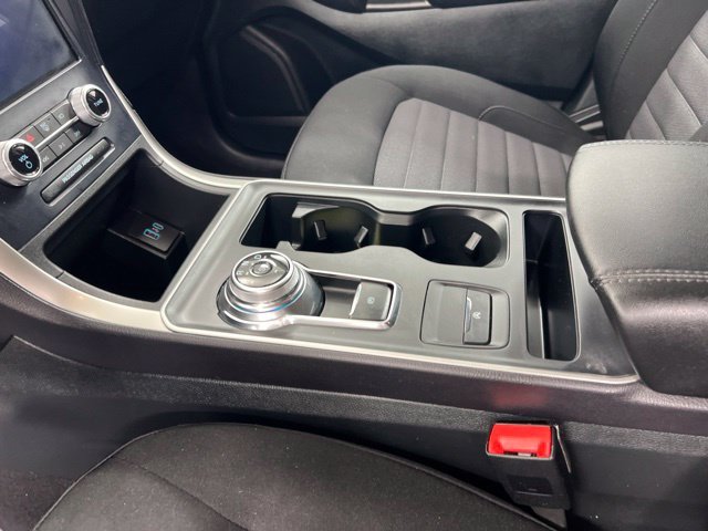 Used 2023 Black Ford SE image 15