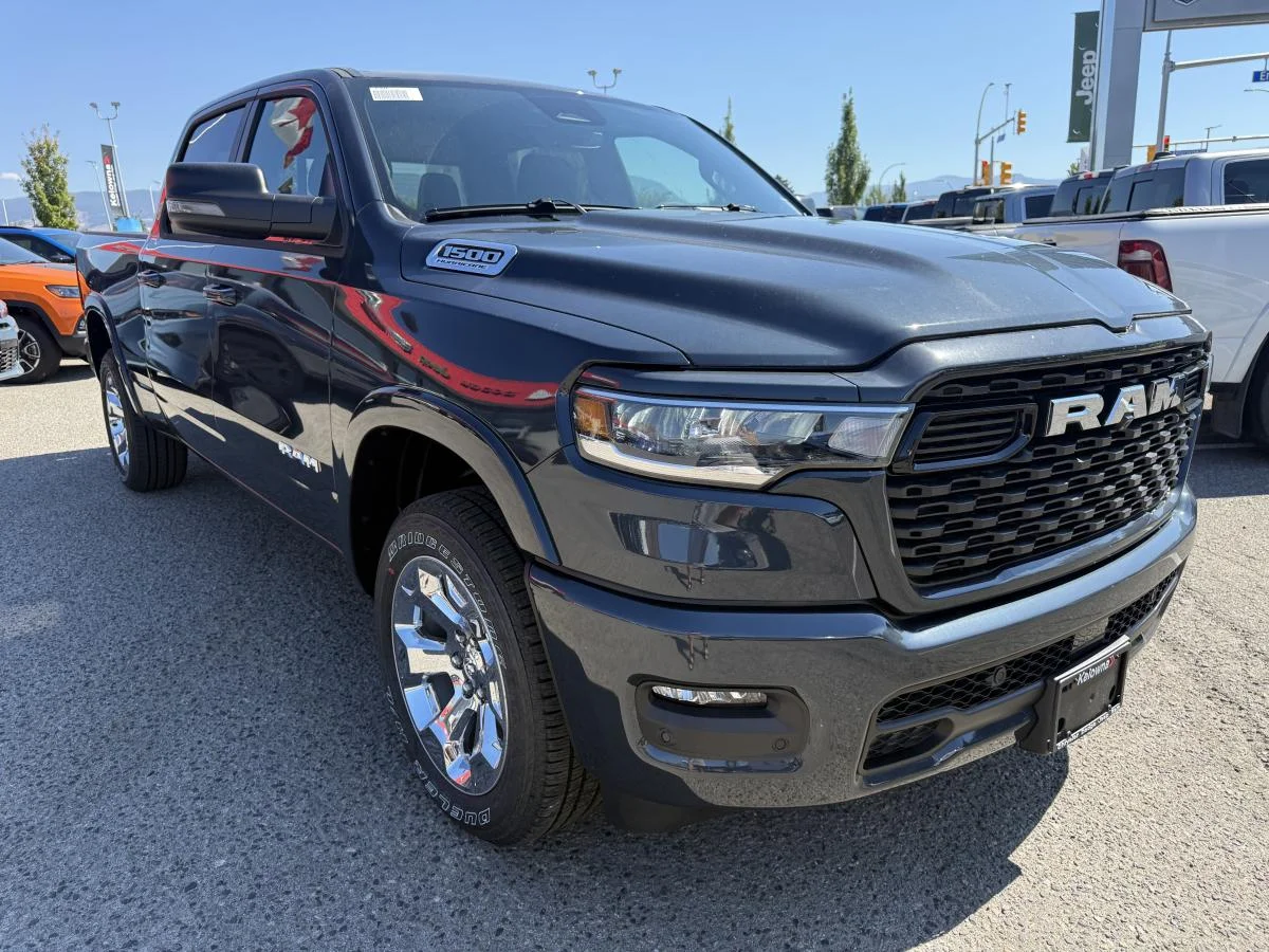 New 2026 Blue RAM Big Horn image 8