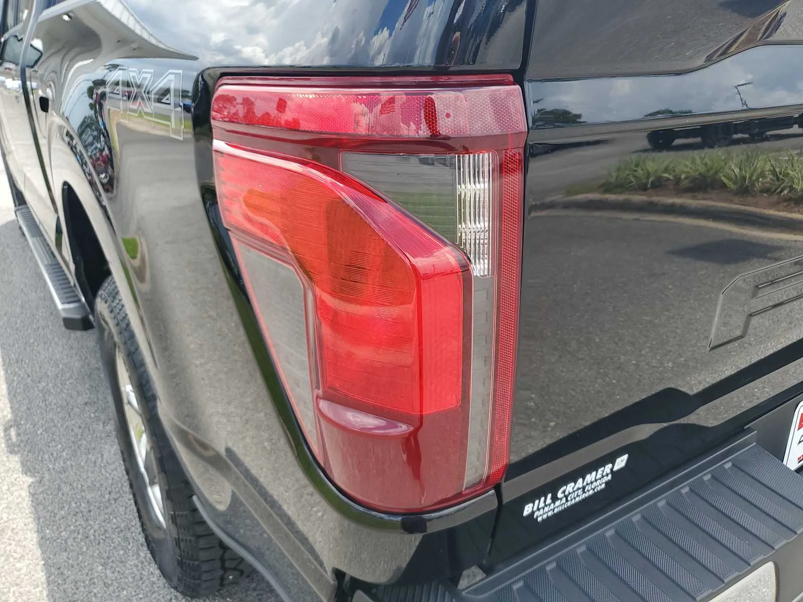 Used 2025 Black Ford XLT image 15