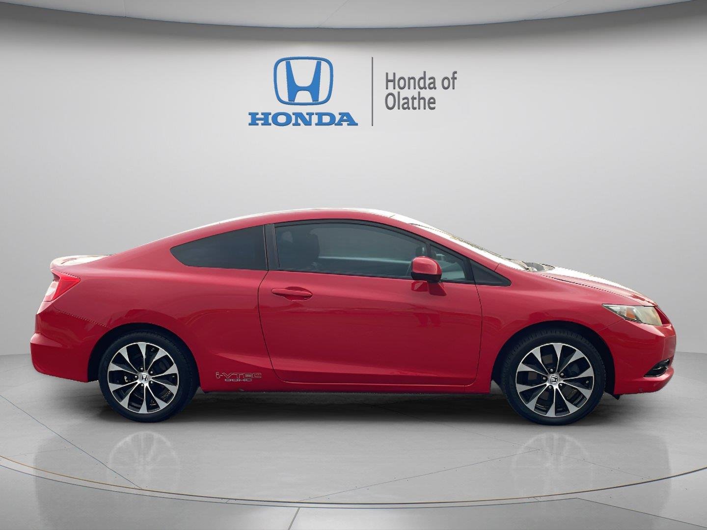Used 2013 Rallye Red Honda Si image 2