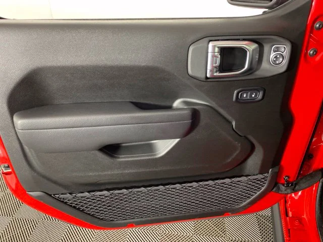 Used 2025 Red Jeep Rubicon image 15