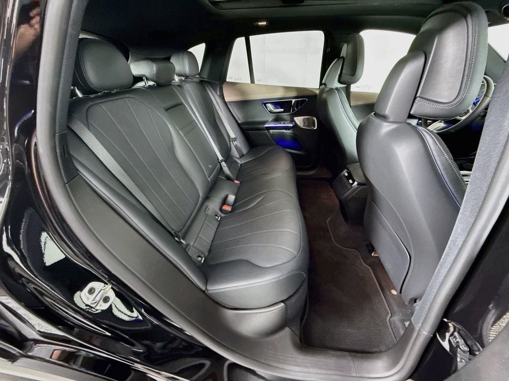 Used 2023 Black Mercedes-Benz 350 SUV image 28