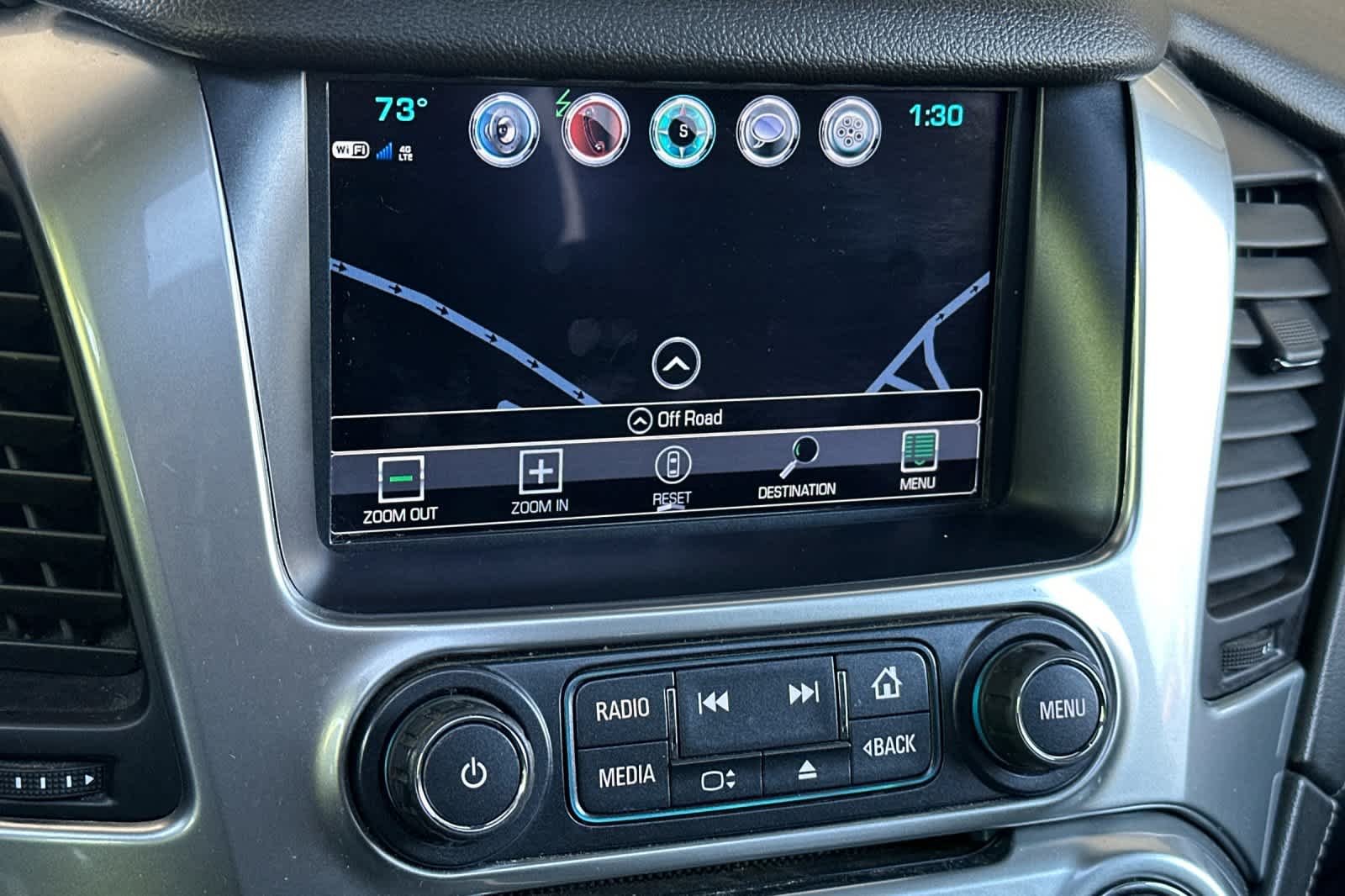 Used 2019 Black Chevrolet Premier image 22