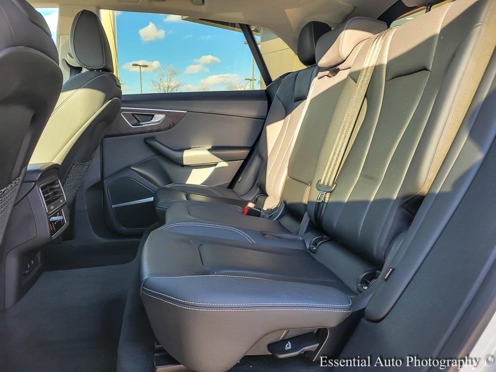 2022 AUDI Q8 - Image 9