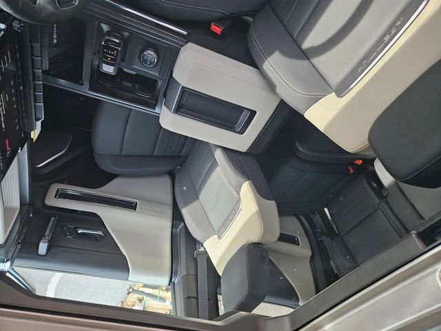 Used 2026 Void Black GMC 2X image 16