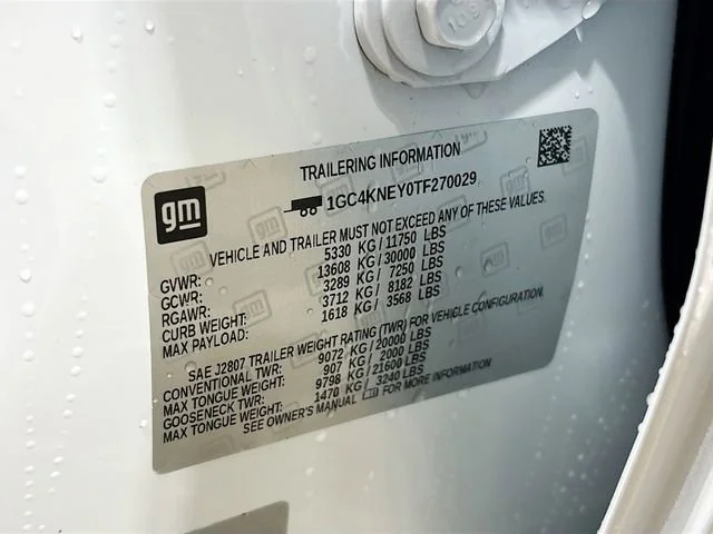 New 2026 Summit White Chevrolet LT image 32