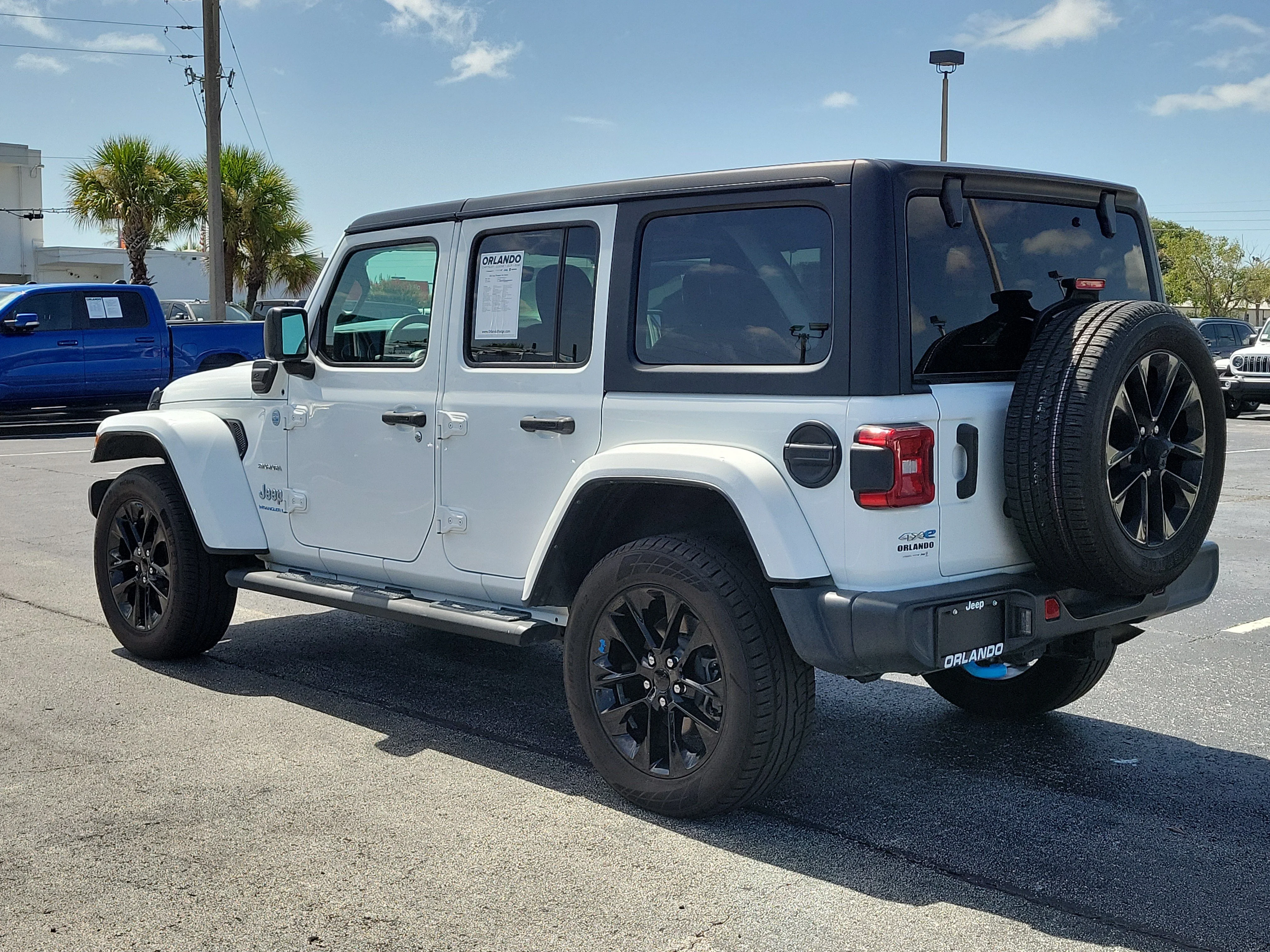 Used 2023 Bright White Clearcoat Jeep Sahara image 5
