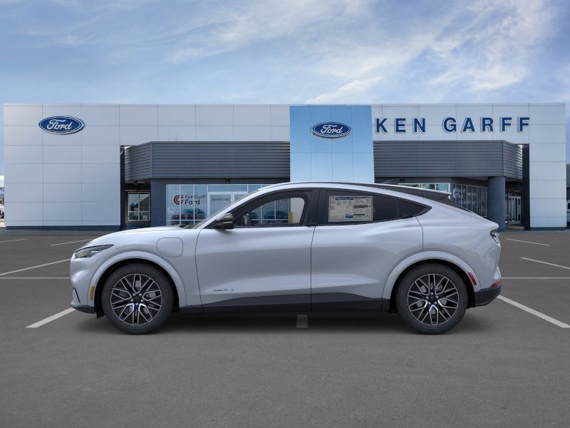 New 2026 Glacier Gray Metallic Tri-coat Ford Premium image 3