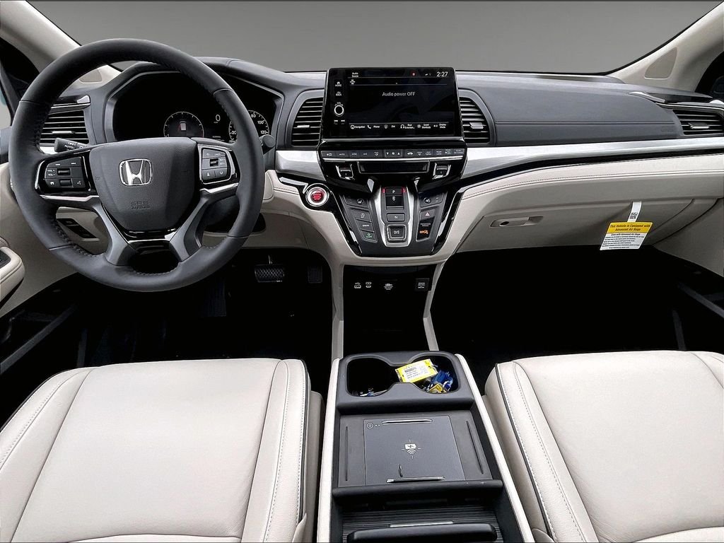 2026 Honda Odyssey Touring - Photo 12