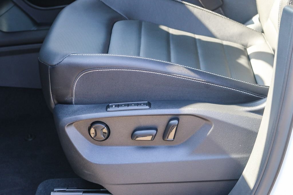 2026 Volkswagen Atlas Cross Sport SEL R-LINE - Photo 23