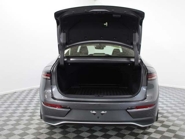 Certified Used 2024 MAGNETIC GRAY MET. Toyota  image 16