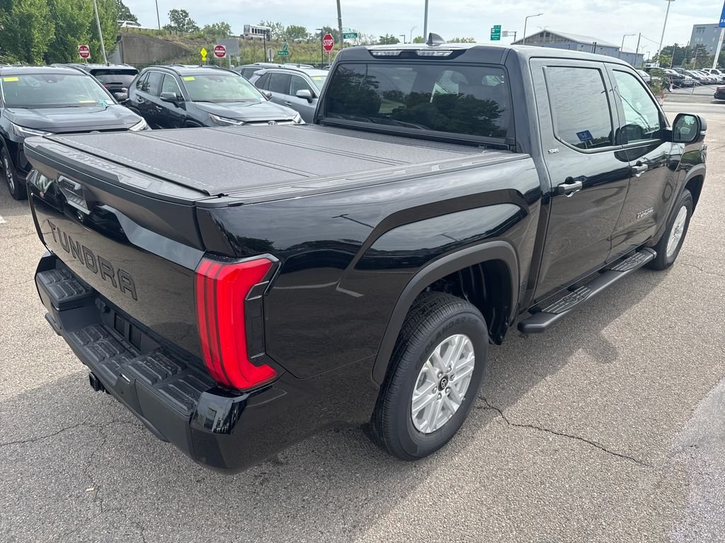 New 2026 Midnight Black Metallic Toyota SR5 image 9
