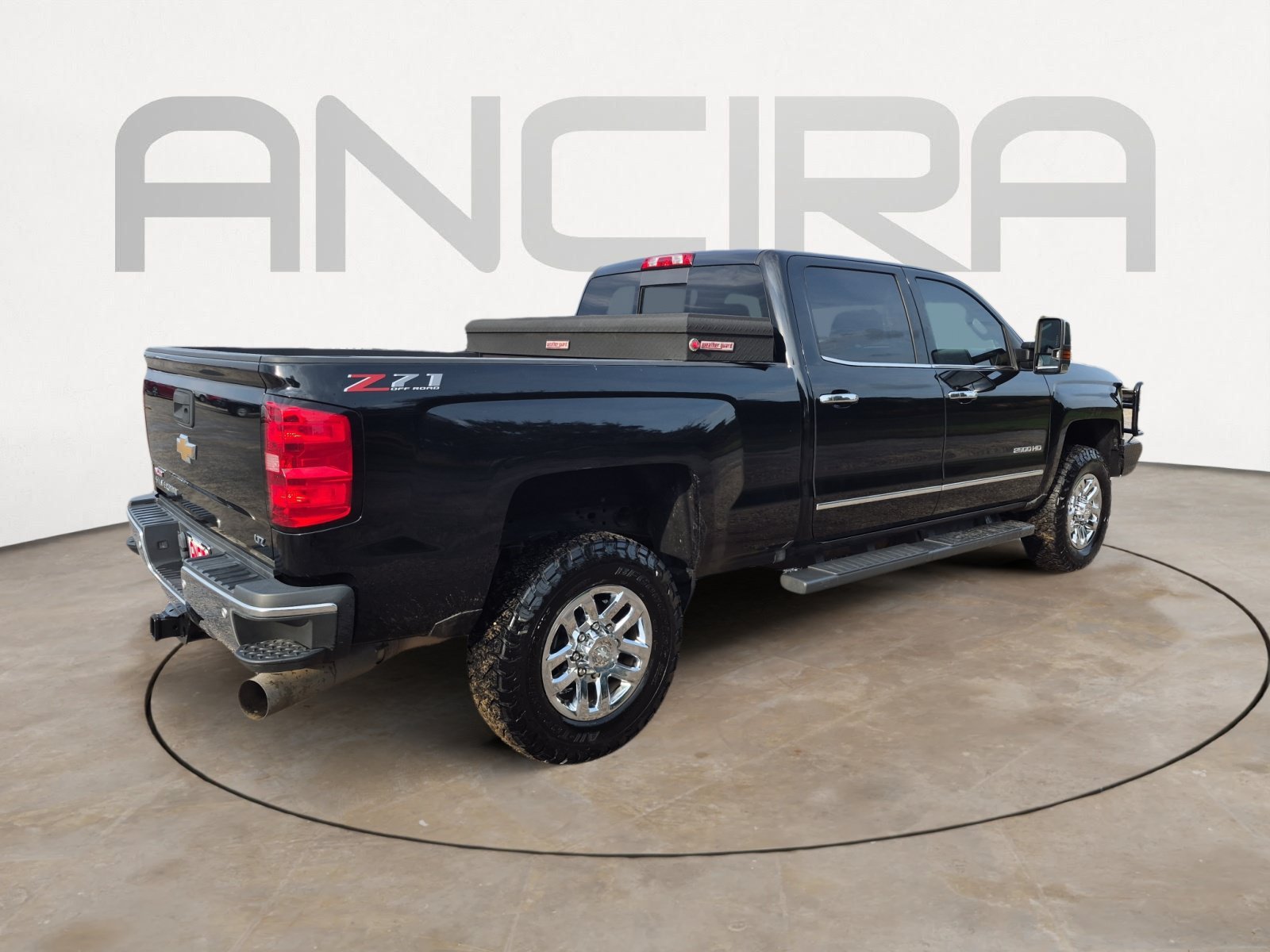 Used 2019 BLACK Chevrolet LTZ image 10