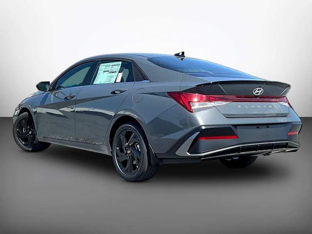 New 2026 Gray Hyundai SEL Sport Premium image 3