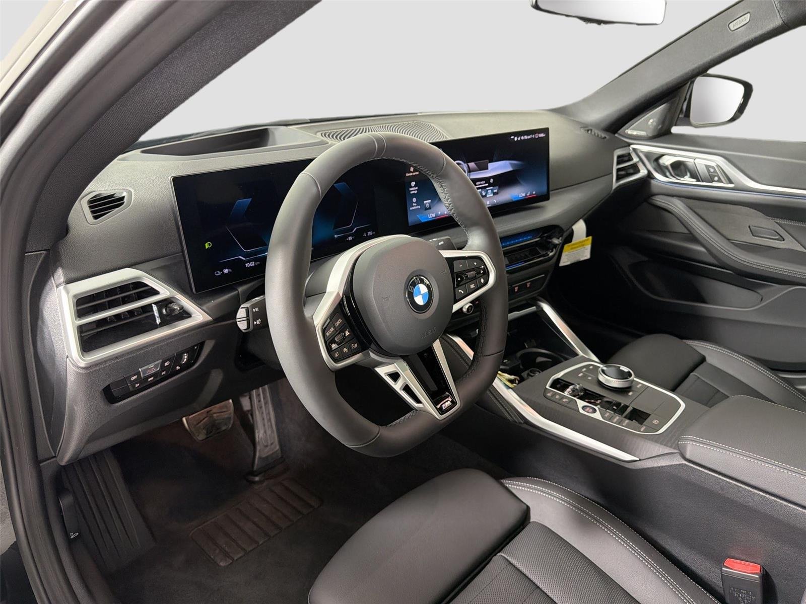 New 2026 Black Sapphire Metallic BMW xDrive40 image 9