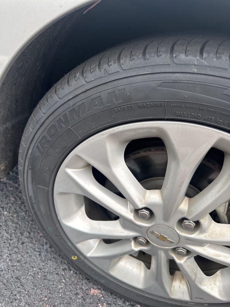 2020 Chevrolet Spark 1LT LT photo 3