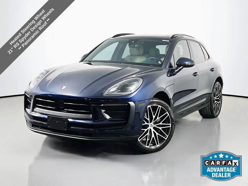2023 Porsche Macan -'s photo