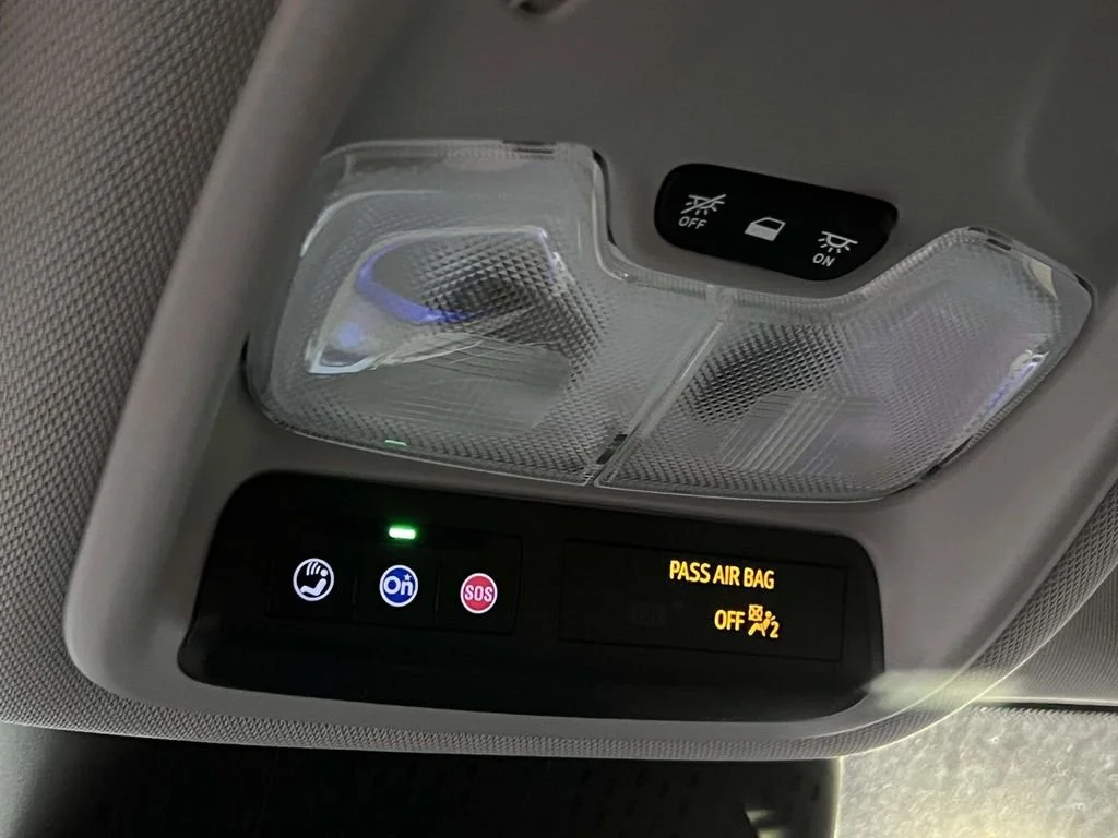 2027 Chevrolet Bolt RS - Photo 21