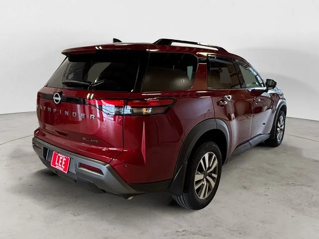 New 2026 Red Nissan SL image 5