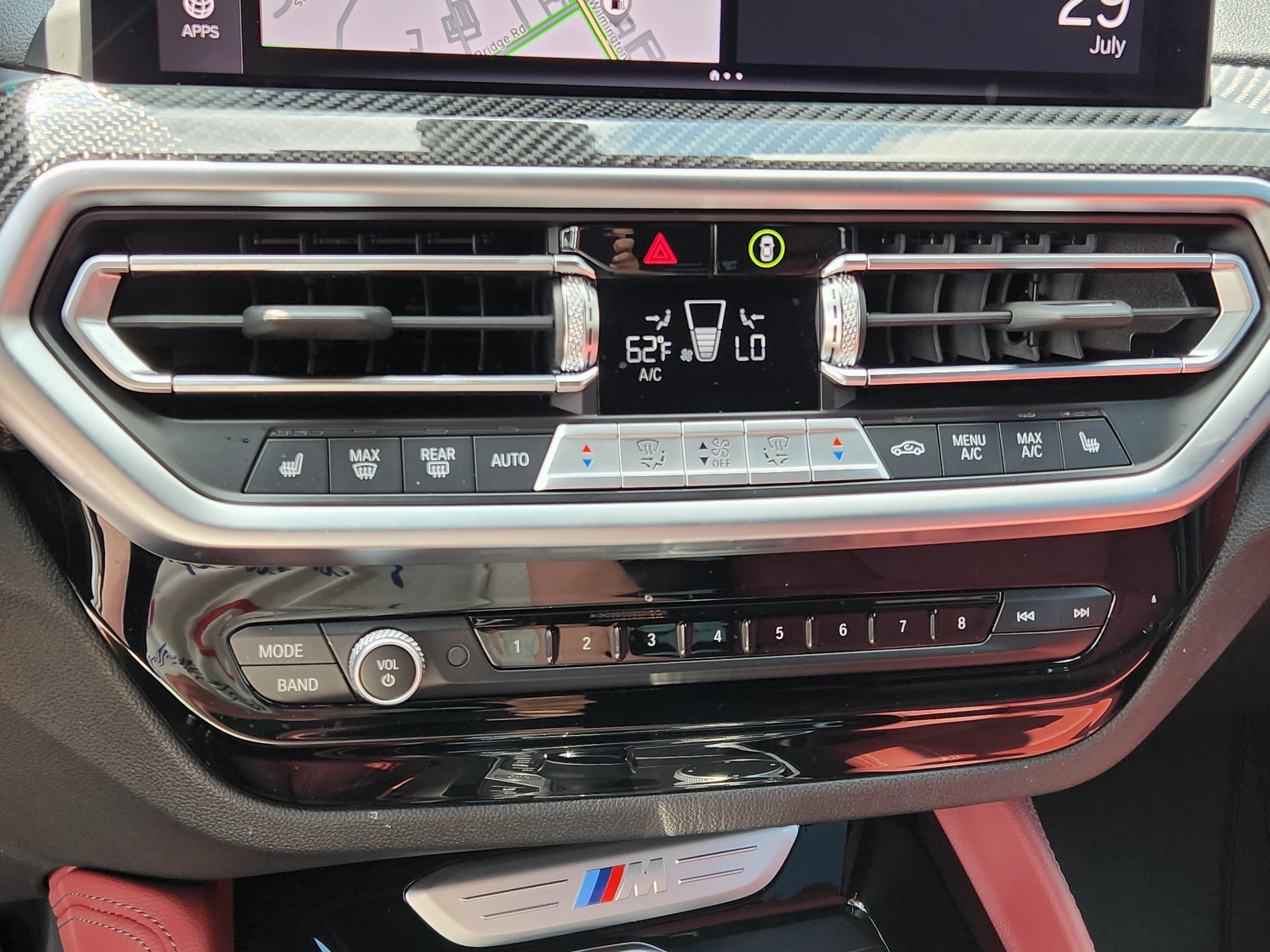 Used 2024  BMW  image 20