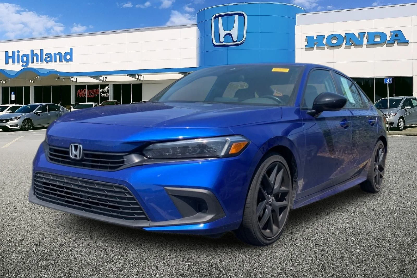 Used 2024  Honda Sport image 1