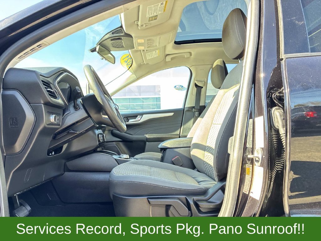 Used 2021 Black Ford SE image 21