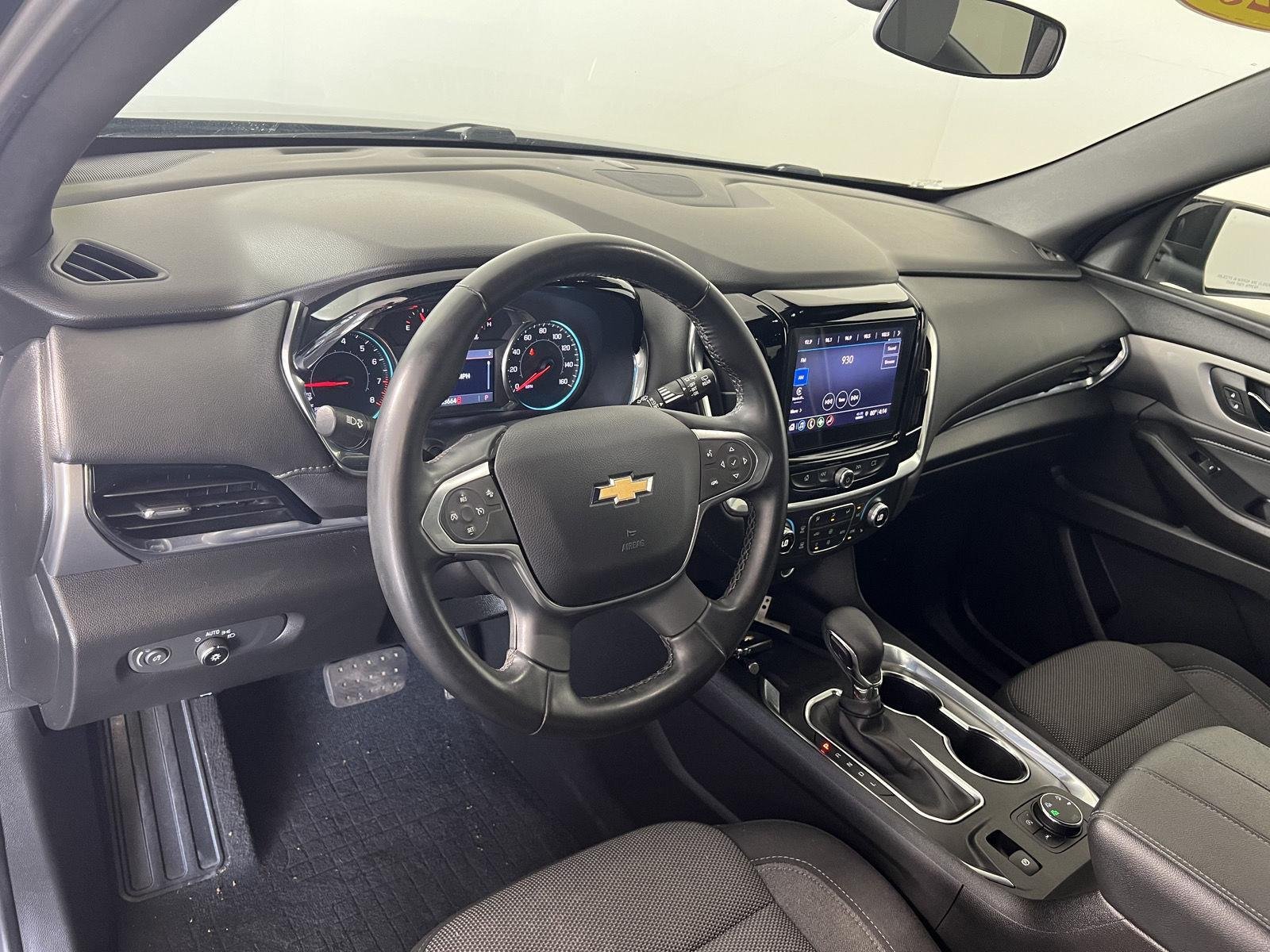 Used 2023 Black Metallic Chevrolet LT image 3