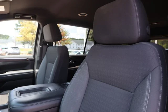 Used 2023 Black Chevrolet LS image 18