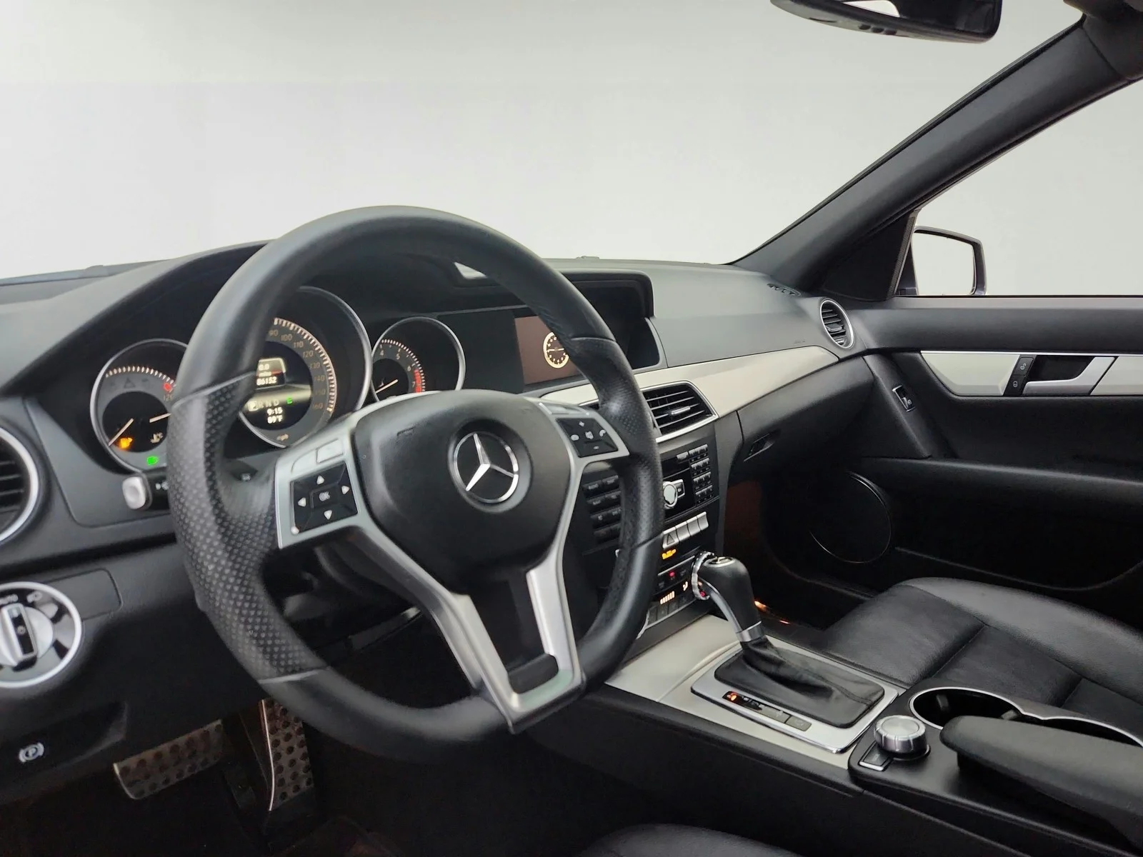 Used 2013 Steel Grey Metallic Mercedes-Benz C 250 Sport image 16