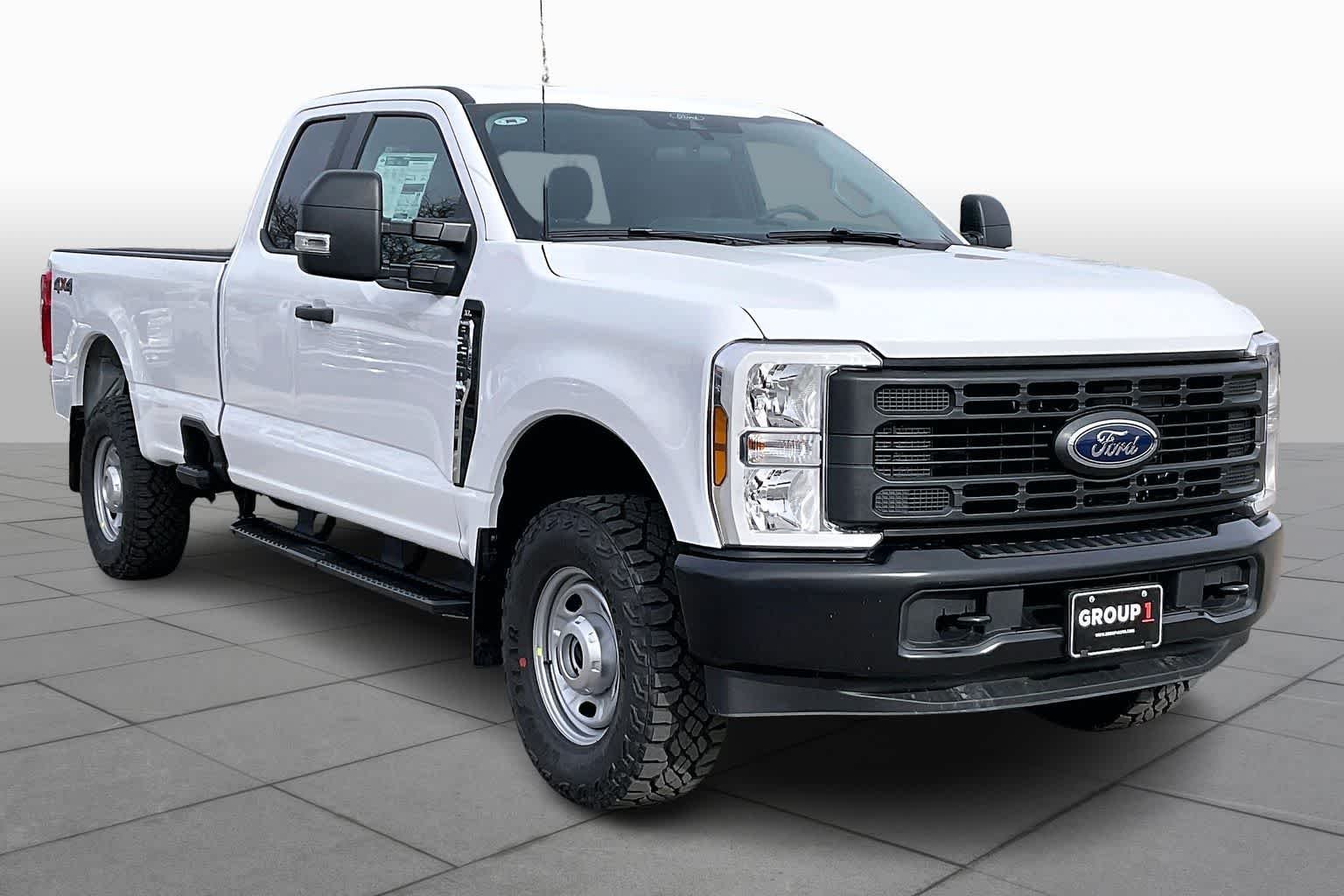 New 2026 Oxford White Ford F-250® XL image 2