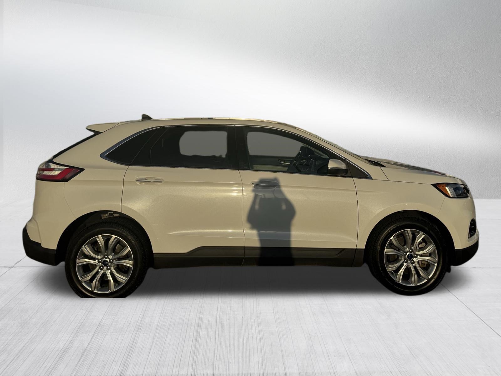 Certified Used 2022 Star White Ford Titanium image 8