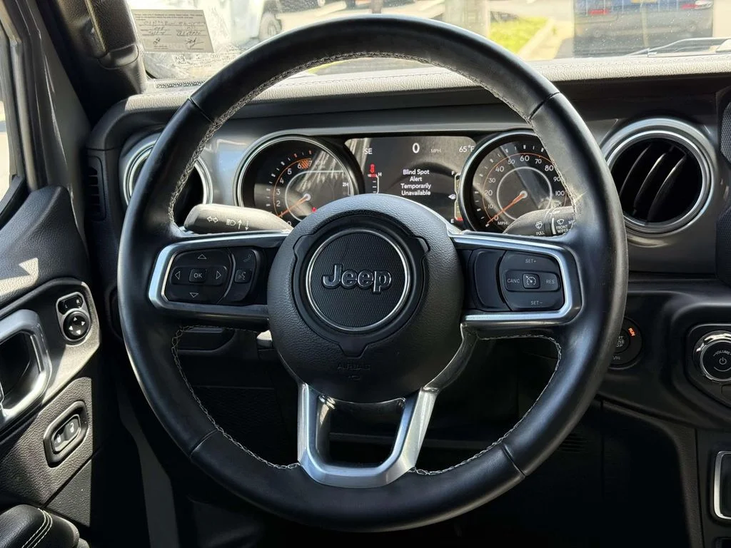 Used 2021 Gray Jeep Unlimited Sahara image 19