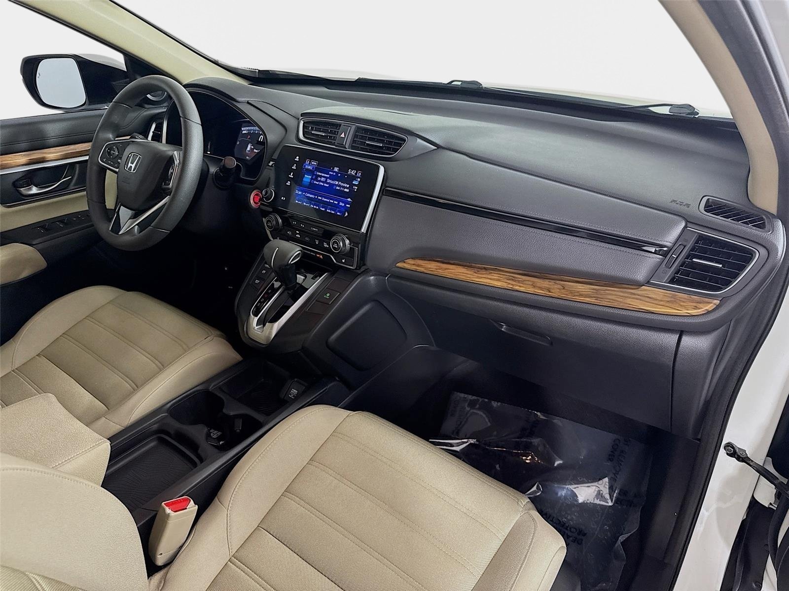 Used 2017 White Honda EX image 29