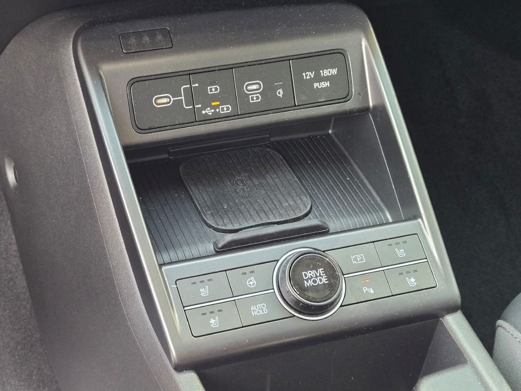 Used 2026 Cyber Gray Metallic Hyundai Limited image 29