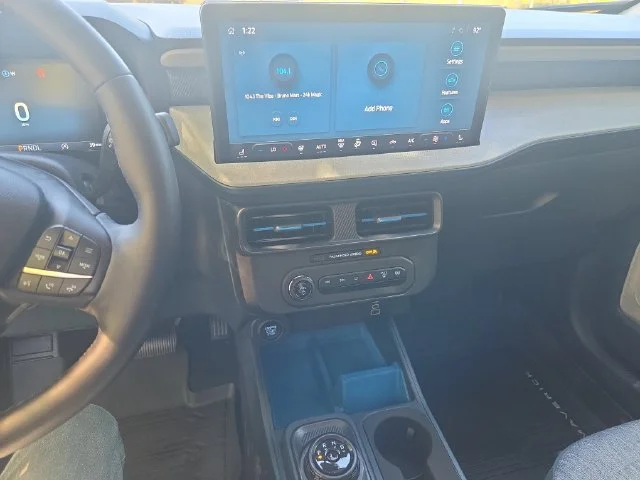Used 2025 Black Ford XLT image 27