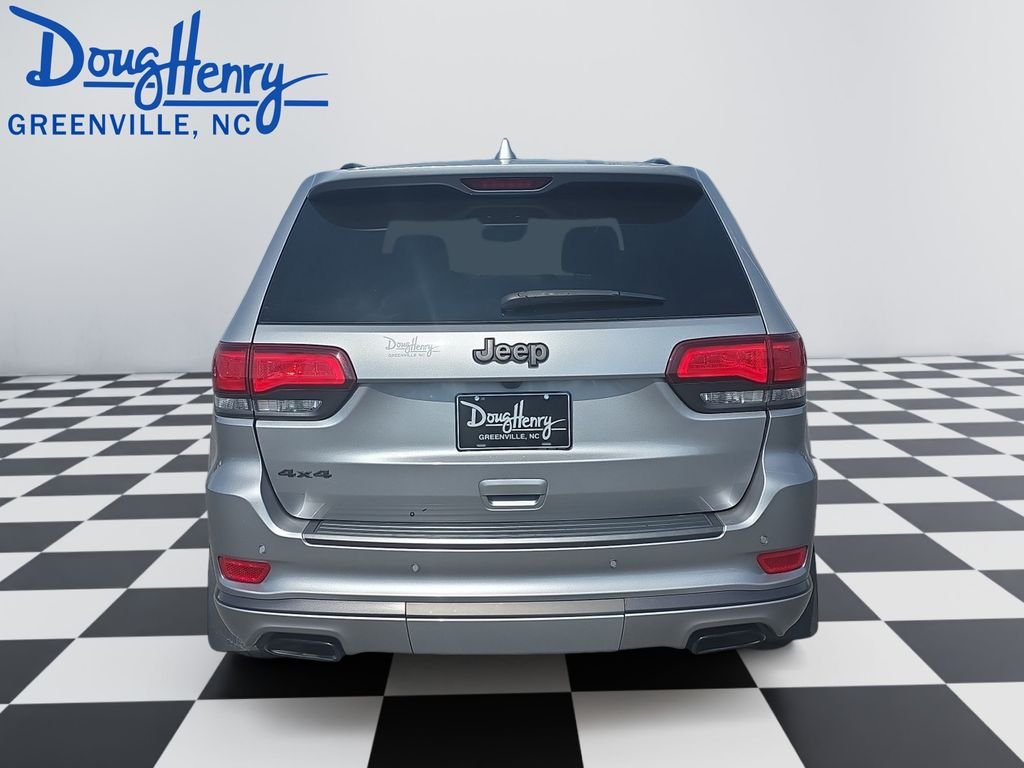Used 2019 Silver Jeep Overland image 4