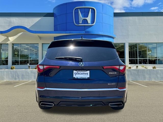 Used 2024 Apex Blue Pearl Acura Technology image 3