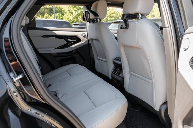 New 2026 Santorini Black Land Rover S image 40