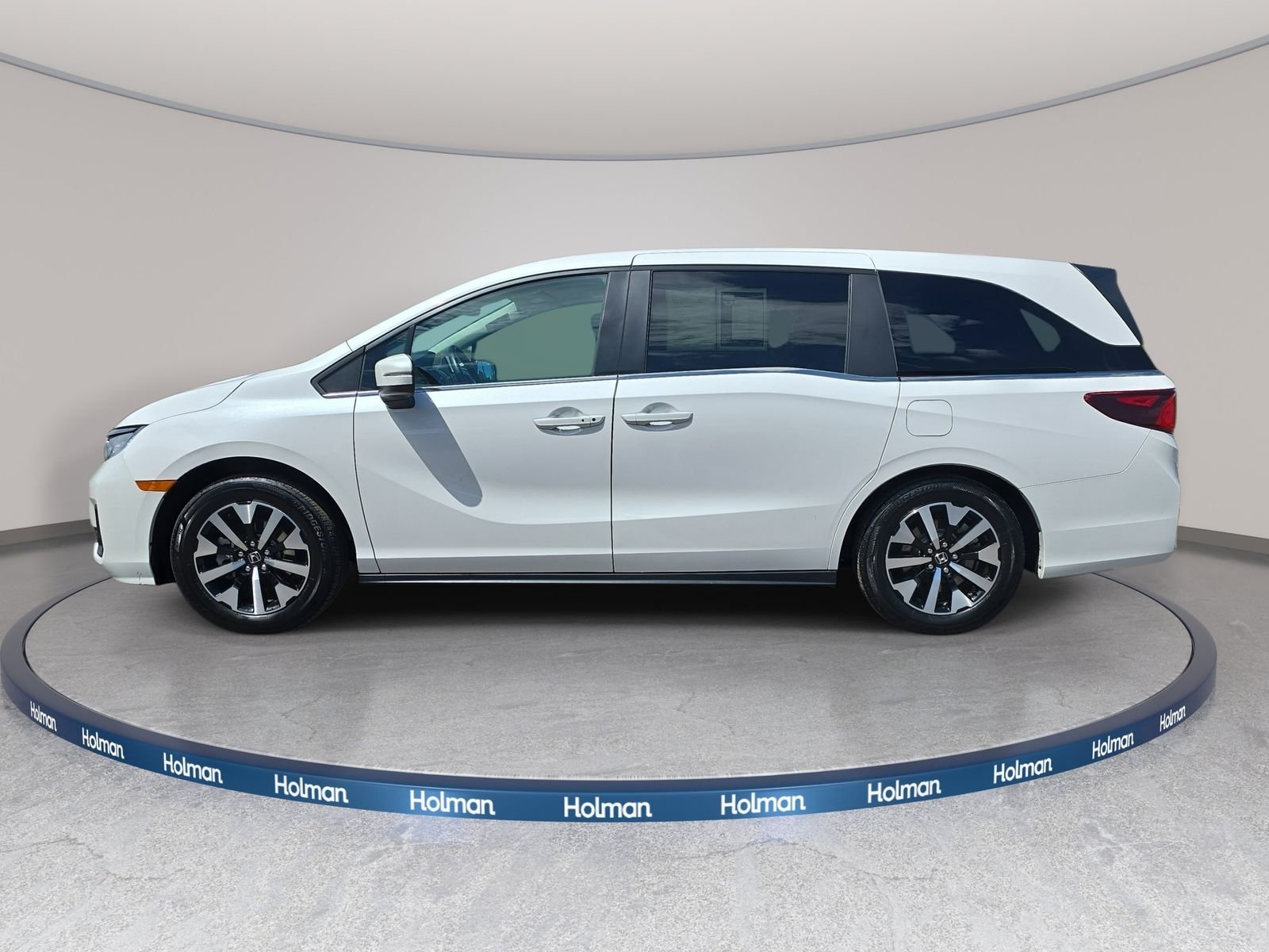 Used 2025  Honda EX-L image 9
