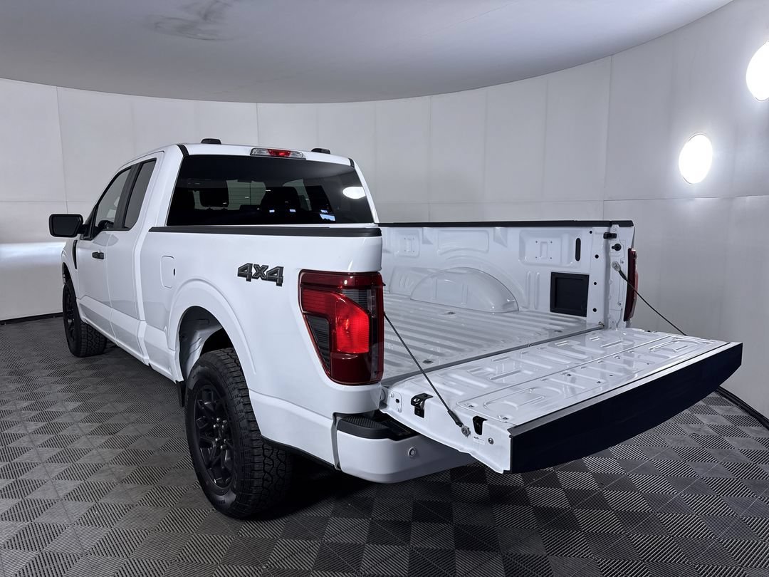 New 2026 Oxford White Ford STX image 24