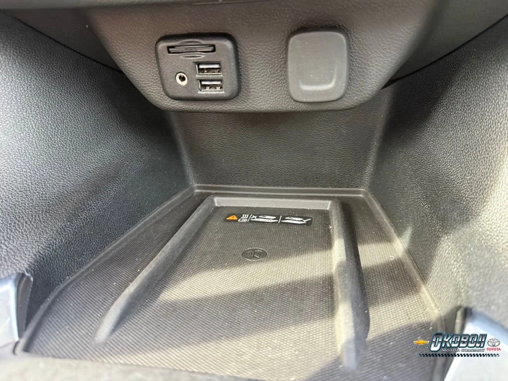 2021 Chevrolet Traverse Premier - Photo 15