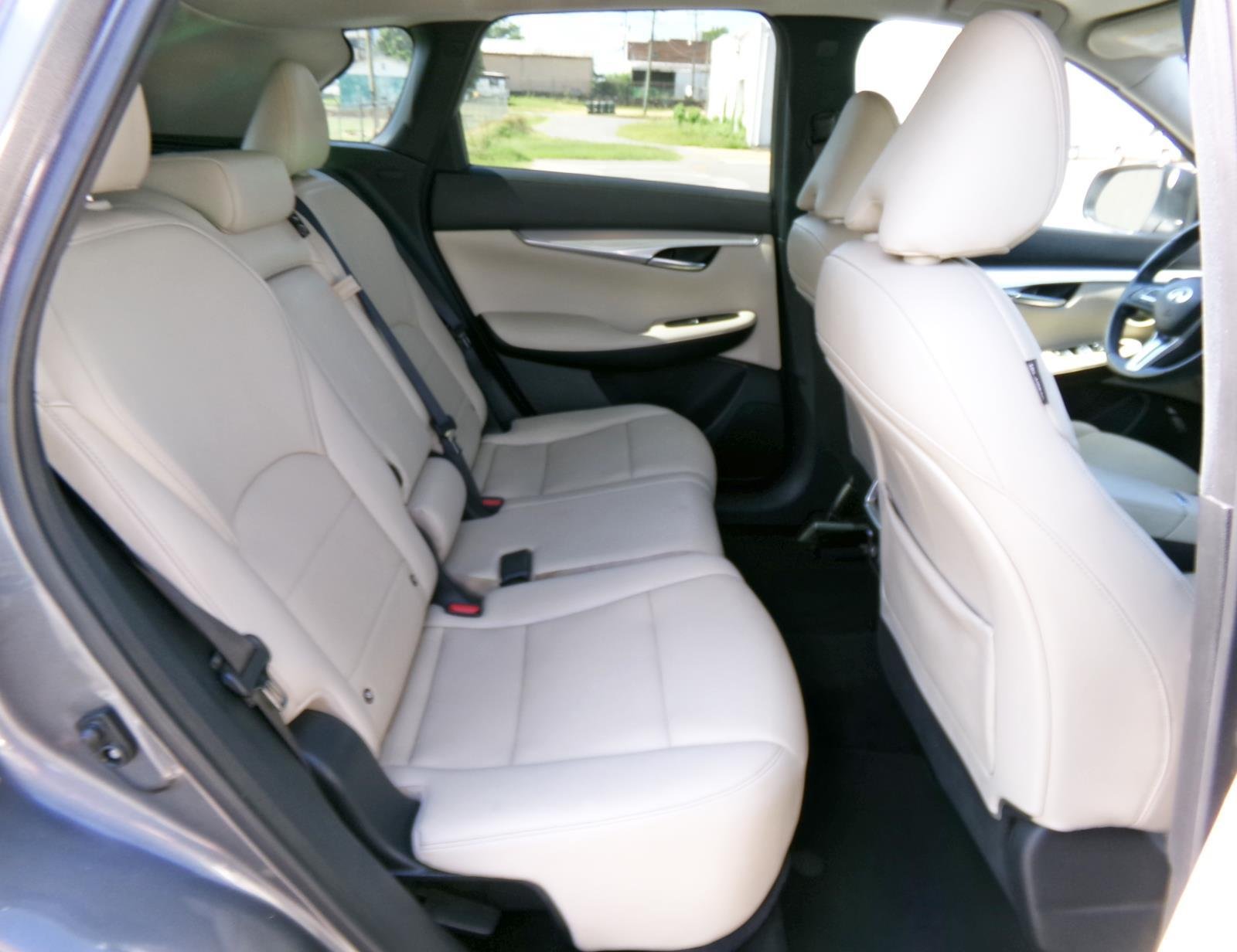 Used 2021 Graphite Shadow INFINITI LUXE image 14