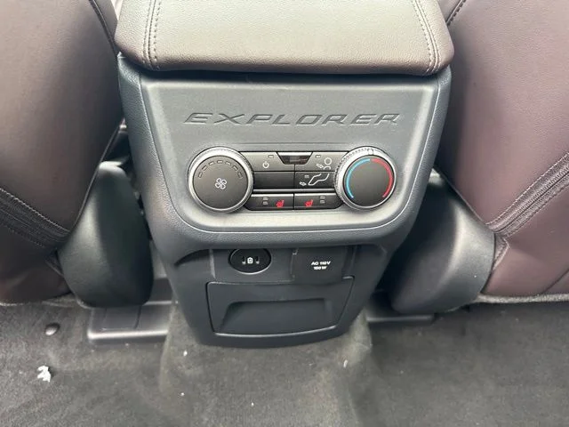 New 2026 Rapid Red Metallic Tinted Clearcoat Ford Platinum™ image 14