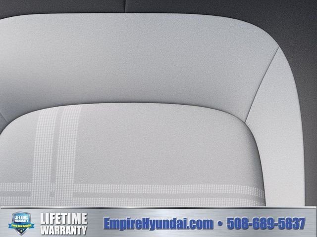 New 2026 Shimmering Silver Hyundai SEL image 34