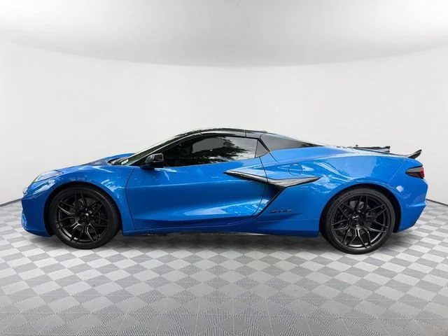 Used 2024 Riptide Blue Metallic Chevrolet 2LZ image 8